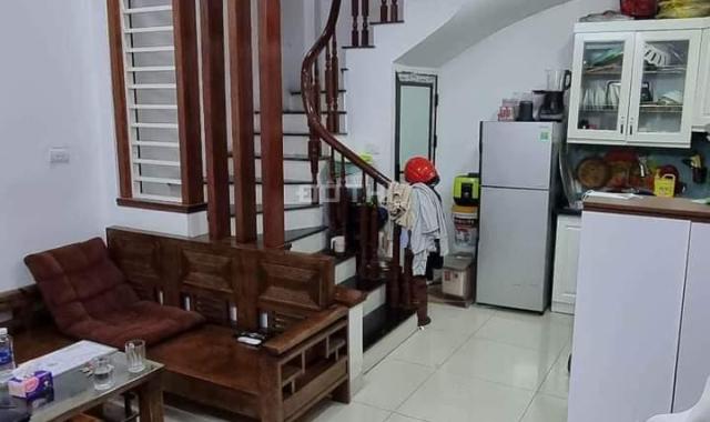 Lô góc 38m2 gần phố Trần Cung cần bán gấp