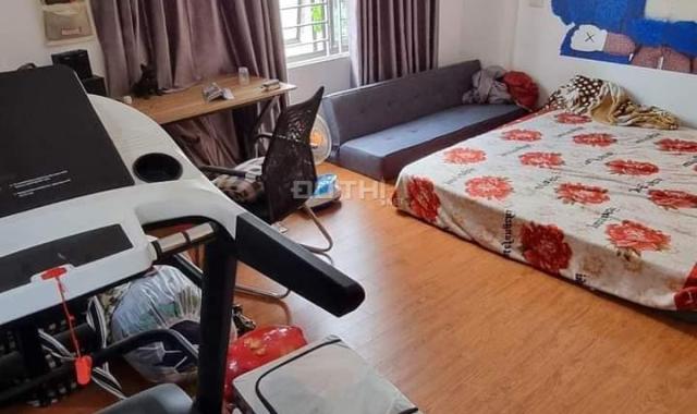 Lô góc 38m2 gần phố Trần Cung cần bán gấp