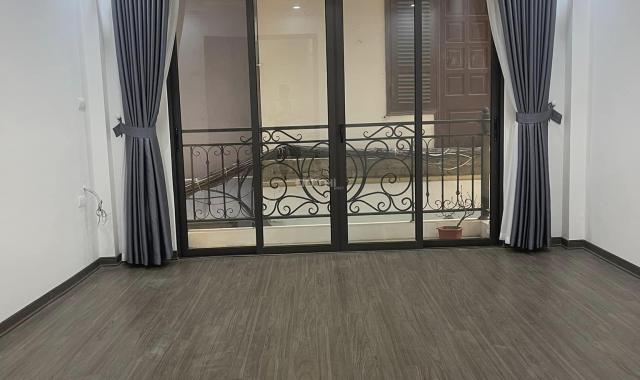 Bán mảnh đất mặt ngõ Âu Cơ, giá 6 tỷ, 86m2, ngõ gần, Mt rộng