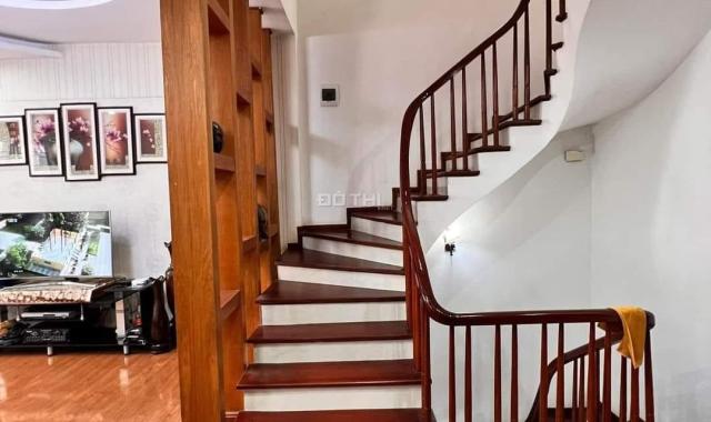 Bán nhà phố Dương Quảng Hàm, Cầu Giấy, 66m2 x 5 tầng, mặt tiền 6m, ô tô tránh, kinh doanh