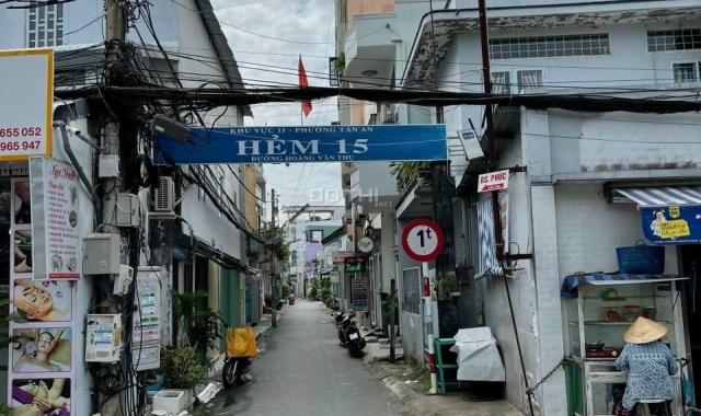 Bán nhà trệt lửng hẻm nhánh 15 Hoàng Văn Thụ giá siêu rẻ chỉ 1 tỷ 190 triệu. Sổ hồng