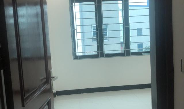 Nhà mới gần Xala  nhỉnh 2 tỷ 32m2 4 tầng Kiến Hưng Hà đông