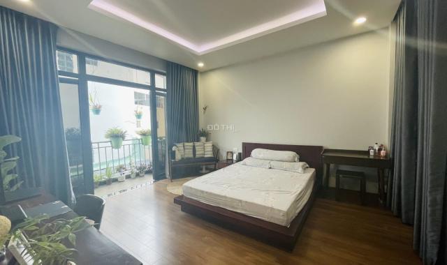 Bán nhà đường đường Dương Quảng Hàm 1T3L - 6.2x22m (nở hậu)