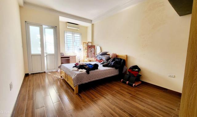 Bán Nhà Đặng Văn Ngữ - Quận Đống Đa. Lô Góc, Ngõ Thông, 41m x5 tầng. 4m