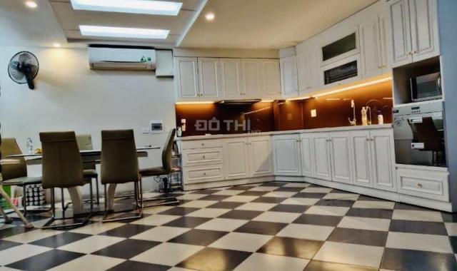 Bán mới xây nhà phố Quan Nhân, Ôtô, DT 42m2 x 5 tầng, MT4m.