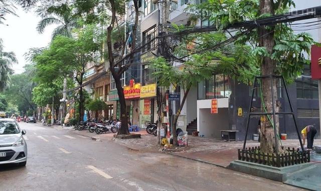 Bán nhà Đội Cấn, ngõ kinh doanh ô tô tránh nhau, cách mặt Đội Cấn 15m