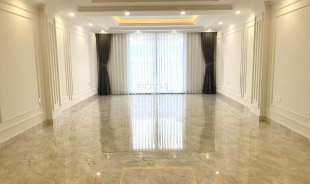 Chính chủ cần bán nhà mặt phố Trần Bình Hồ Tùng Mậu Mai Dịch Cầu Giấy dt 82 m2 giá 3 xxx tỷ