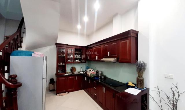 BÁN ĐẤT TẶNG NHÀ chiến thắng HÀ đông 67m2 x3 tầng Ô TÔ ĐỖ CỬA nhỉnh 4tỷ liên hệ 0906218119