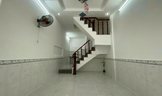 Bán nhà giá rẻ tại phường Thạnh Xuân, Quận 12, tp Hồ Chí Minh đúc một trệt, một lầu