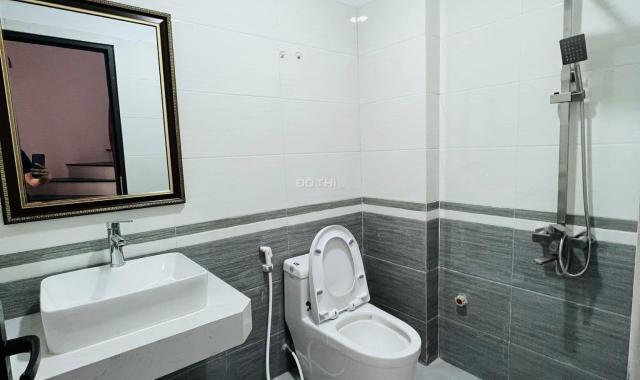 Bán Nhà Chùa Bộc Quận Đống Đa. Tặng nội thất, Gần Phố. 44m x4 Tầng.Mt 4,3m