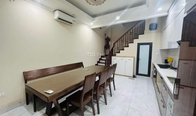 Nhà Đẹp Giá Rẻ Ngõ 68 Cầu Giấy- 26m2, 5 tầng, mặt tiền 3.8m. Giá chào nhỉnh 3 tỷ. Ở Ngay