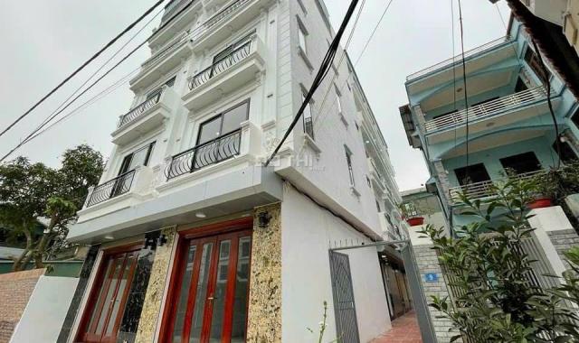 Bán nhà đẹp tại phường Cự Khối, quận Long Biên, Hà Nội xây dựng 5 tầng