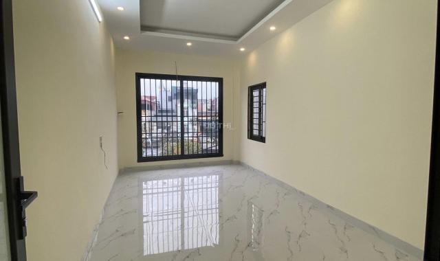 2 tỷ mua nhà Tả Thanh Oai Thanh Trì 35m2 4 tầng