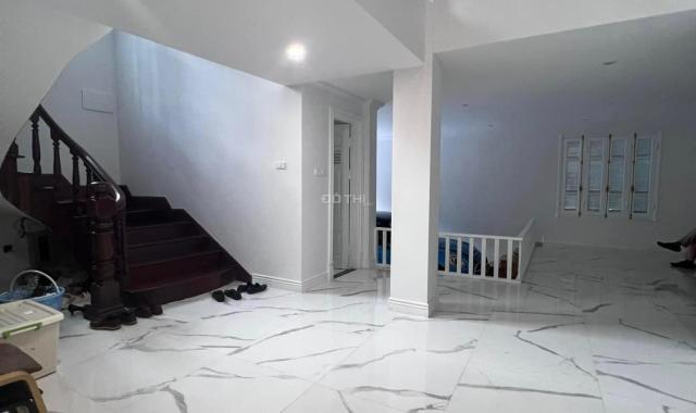 SIÊU PHẨM LÔ GÓC 3 MẶT THOÁNG TRUNG KÍNH, CẦU GIẤY 280M 4T MT 50M