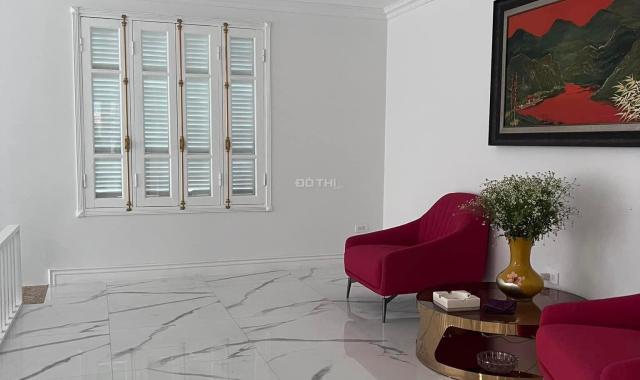 SIÊU PHẨM LÔ GÓC 3 MẶT THOÁNG TRUNG KÍNH, CẦU GIẤY 280M 4T MT 50M