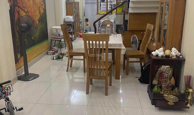 HẺM XE HƠI ĐỖ CỬA - 43M2 - NHÀ ĐẸP 1TRỆT 3LẦU - GẦN ĐƯỜNG - VỊ TRÍ ĐẸP - 7.xTỶ