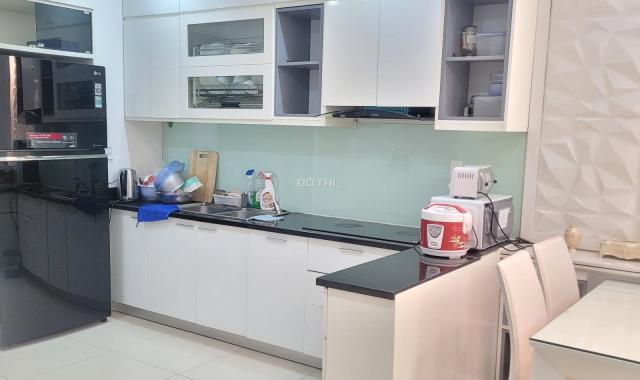 Cho thuê căn hộ 2 phòng ngủ tại chung cư SHP Plaza Lạch Tray.