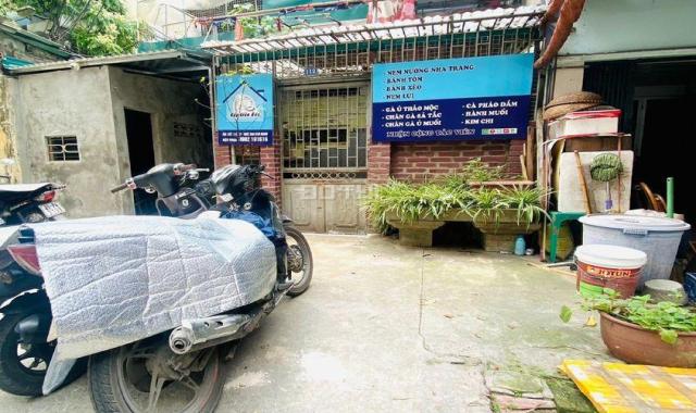 Bán nhà  ngõ 260 Kim Ngưu, HBT - Vài bước ra phố - Tiện Kinh doanh - 55m2 giá chỉ 2.7 tỷ