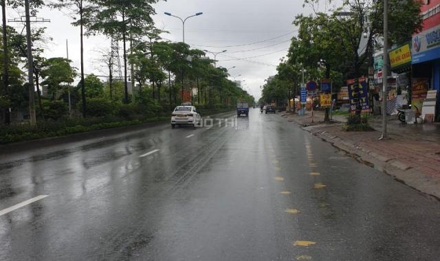 Bán nhà mặt phố Hoài Đức,mặt tiền rộng, kinh doanh đỉnh, DT120m2,chỉ hơn 7 tỷ, sổ đỏ chính chủ, LH