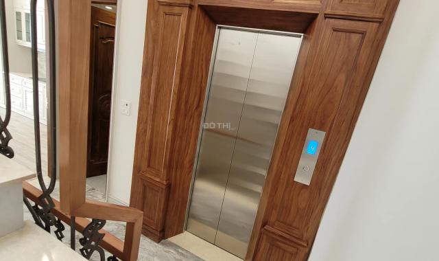 Bán gấp nhà phố Khúc Thừa Dụ Cầu Giấy 55m2 7 tầng thang máy kinh doanh ô tô tránh 15,8 tỷ