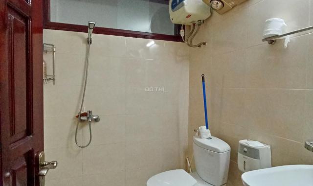 Bán nhà 5 tầng tum phố Cửa  Bắc - Ba Đình - Diện tích 40m2 đầy đủ công năng sử dụng - Giá hợp lý