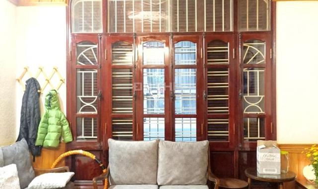Bán nhà 5 tầng tum phố Cửa  Bắc - Ba Đình - Diện tích 40m2 đầy đủ công năng sử dụng - Giá hợp lý