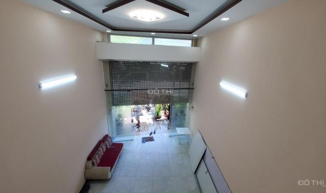 Bán nhà 3 tầng Mt Triệu Việt Vương,(10m5) vị trí đẹp KD sát cầu Rồng sông Hàn, Sơn Trà
