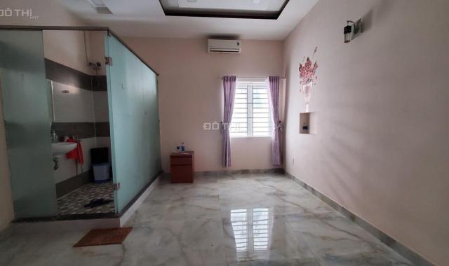 Bán nhà 3 tầng Mt Triệu Việt Vương,(10m5) vị trí đẹp KD sát cầu Rồng sông Hàn, Sơn Trà