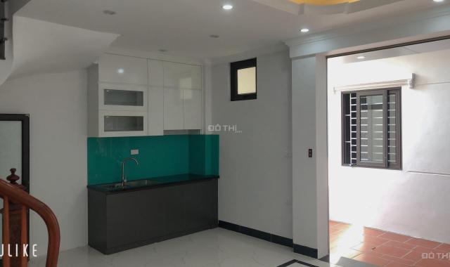 Bán nhà Xuân Phương, Trịnh Văn Bô, DT: 31m2 x 5 tầng, hướng Tây Bắc, giá 2.7 tỷ. LH: 097.3535.231