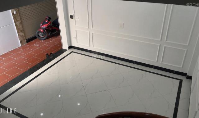 Bán nhà Xuân Phương, Trịnh Văn Bô, DT: 31m2 x 5 tầng, hướng Tây Bắc, giá 2.7 tỷ. LH: 097.3535.231