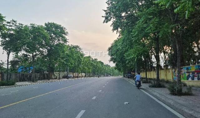 Siêu hiếm! Nhà mặt phố, đối diện Hồ điều hòa Việt Hưng, giá tăng phi mã, 100m2,12 tỷ