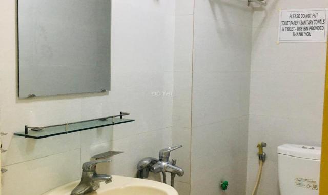 Đại La, Hai Bà Trưng, nhà đẹp ở ngay, ba bước ra phố, mặt tiền rộng, 46m2,  5 tầng , chỉ 4 tỉ 8.