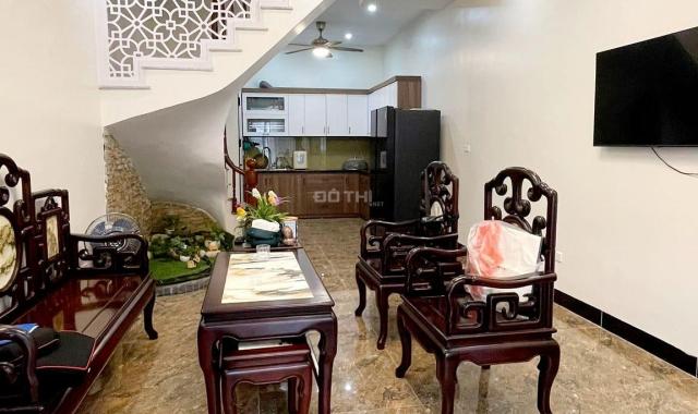 Tăng toàn bộ nội thất  BÁN NHÀ CẦU GIẤY Ô TÔ TRÁNH 35M2 GIÁ 4 tỷ 5 0359597345