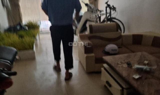 Cho thuê nhà 6 tầng, full đồ ở Quản an làm CHDV hoặc để ở