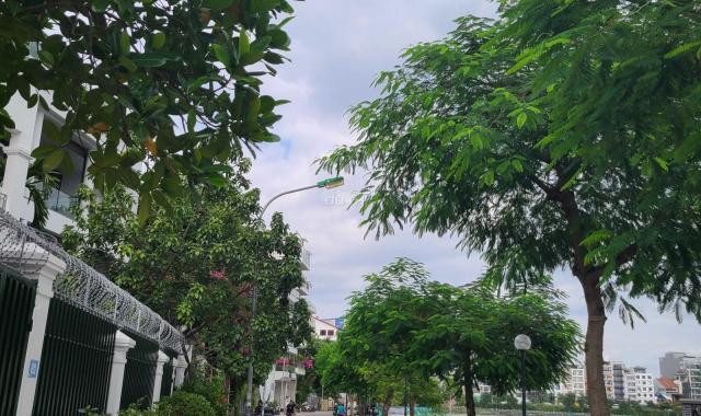 Homestay Xuân Diệu Hồ Tây, 8 tầng, đường ô tô, dòng tiền 808triệu/năm, 22.9 tỷ