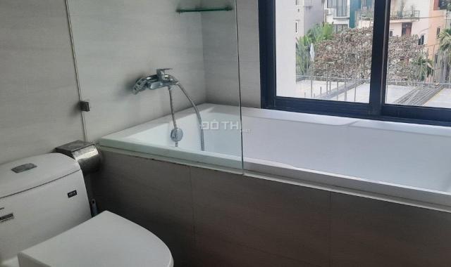 Homestay Xuân Diệu Hồ Tây, 8 tầng, đường ô tô, dòng tiền 808triệu/năm, 22.9 tỷ