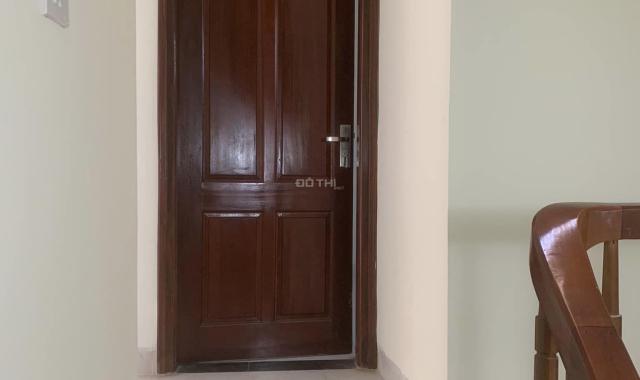 BÁN NHÀ TỔ 11 YÊN NGHĨA HÀ ĐÔNG HÀ NỘI 42 M 5 TẦNG CHỈ 3. TỶ 200 TRIỆU LH 0966598554