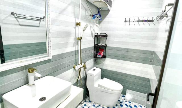 Bán Nhà Hồ Đắc Di- Quận Đống Đa, Lô Góc, tặng nội thất. 41m x5 Tầng.MT4m