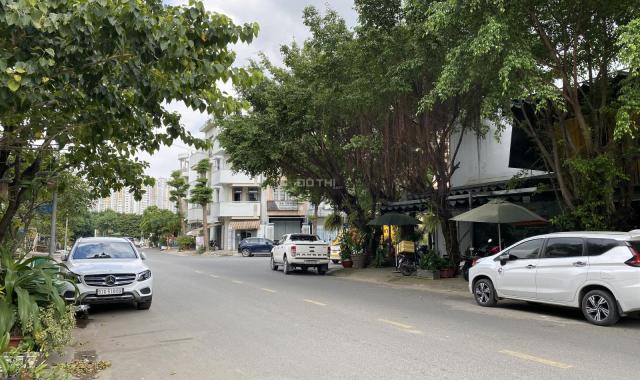 Chính chủ bán NHANH lô đất mặt tiền CAO ĐỨC LÂN, An Phú Quận 2, DT: 4x20m, giá TỐT!!!