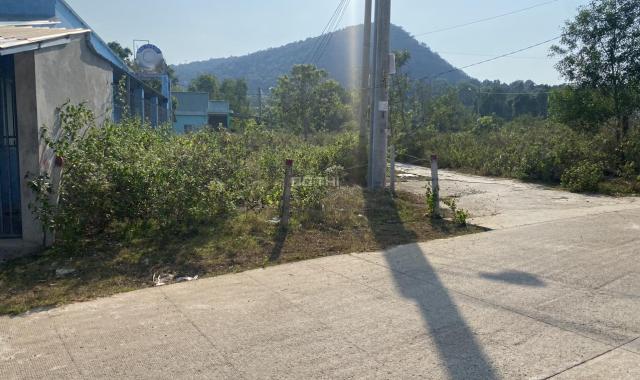 CẦN BÁN LÔ ĐẤT ĐẤT GIÁ NGỘP,LÔ GÓC HAI MẶT TIỀN ĐƯỜNG,ĐẦU TƯ,KINH DOANH
