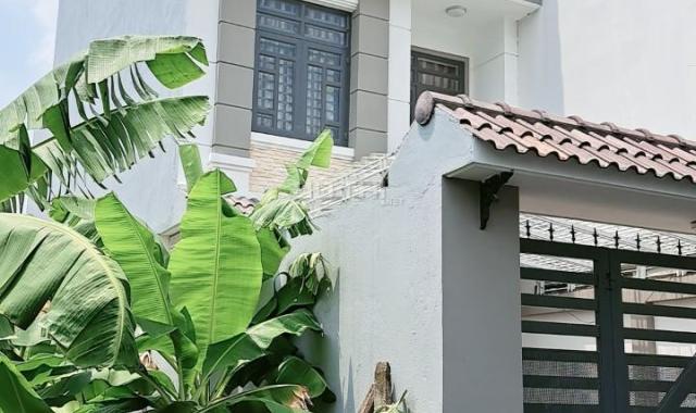 Bán nhà 3 tầng, 172m2. 2 mặt tiền, shhc, giá hơn 6ty, Tăng Nhơn Phú A , Q9