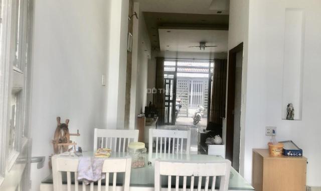 Bán nhà 3 tầng, 172m2. 2 mặt tiền, shhc, giá hơn 6ty, Tăng Nhơn Phú A , Q9