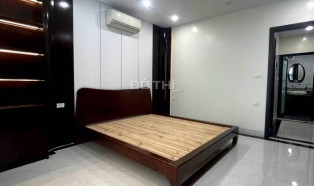CHỦ CẦN TIỀN BÁN GẤP NHÀ MẶT PHỐ NGUYỄN KHANG 60M 6 TẦNG THANG MÁY 17,5 TỶ.