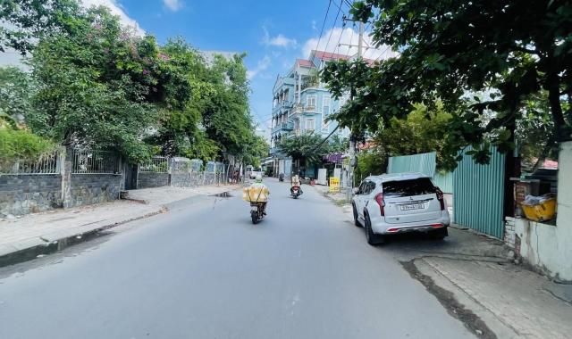 Duy nhất 1 lô ngay Ga metro Bình Thái, đường 6m thông KDC dân trí giá nhỉn 4 tỷ ko lộ giới