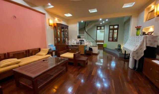 Bán nhà ngõ 5 phố Láng Hạ,Gỉang Võ,Đê La Thành diện tích 35 m² x 5T ô tô đỗ cửa giá 5.9 tỷ