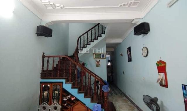 Bán nhà Nguyễn Ngọc Vũ,quận Cầu Giấy,88M x5T,MT 4M-Ô tô đỗ cửa-Nở hậu-chỉ 10.7 tỷ