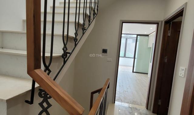 BÁN NHÀ CÁT LINH - NHÀ ĐẸP PL SẴN Ở - GARA - 55M2X5T - 10.3 TỶ