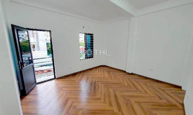 Bán nhà phố Kim Đồng, ô tô cách 50m, đẹp, 35m2 x 4 tầng. Giá 3,2 tỷ