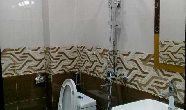 Bán nhà phố Kim Đồng, ô tô cách 50m, đẹp, 35m2 x 4 tầng. Giá 3,2 tỷ