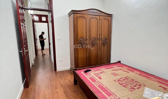 Bán nhà đường Nguyễn Đức Cảnh, gần hồ Đền Lừ, cách ô tô chỉ 1 nhà, 36m2, 4,3tỷ